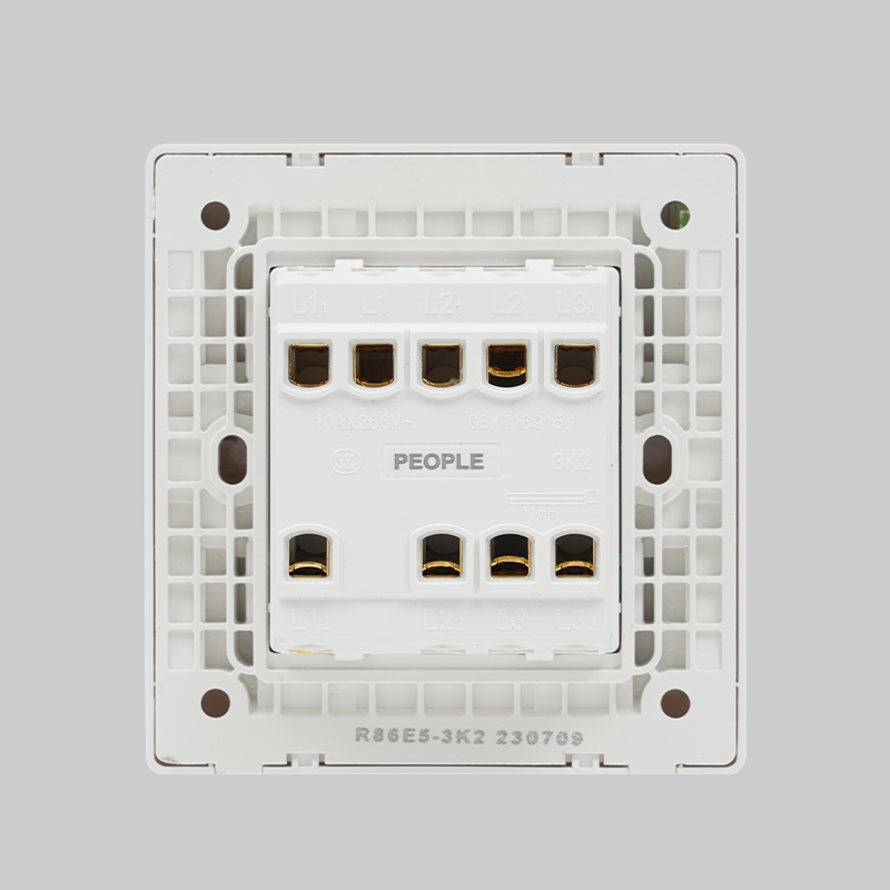 人民電器三聯(lián)開(kāi)關(guān)(R86E5) 