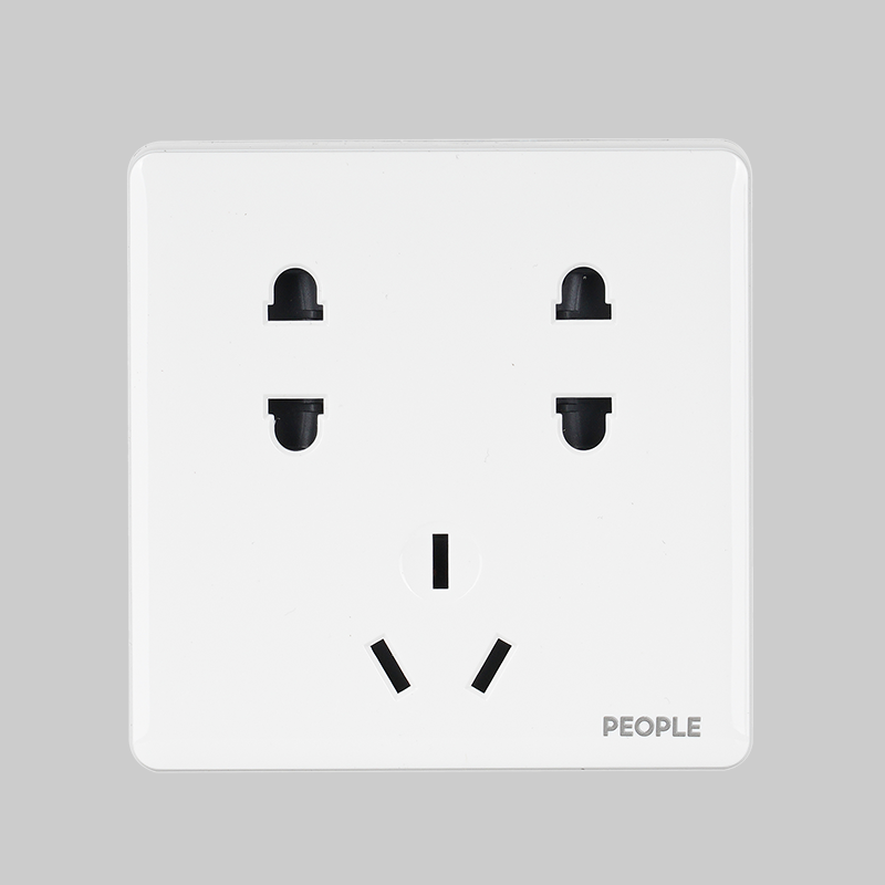 人民電器，人民電器集團(tuán)，人民電器集團(tuán)有限公司，中國(guó)人民電器，七孔插座(RM6)
